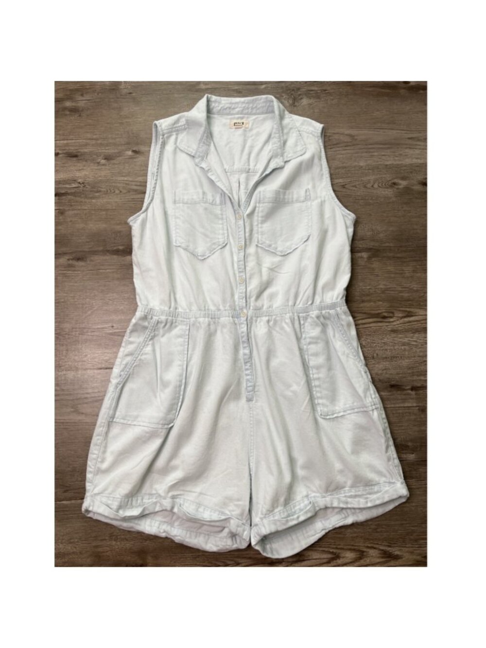 PACT Chambray‎ Denim Romper Womens L Light Wash 3" Cuffed Inseam Sleeveless